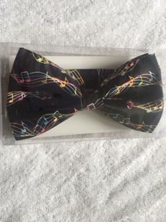 MUSIC NOTES BOWTIE