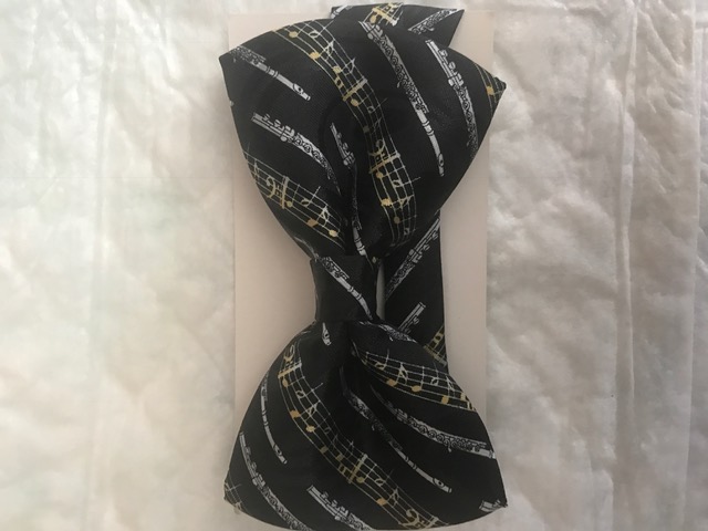 FLUTES BOWTIE (BLACK)